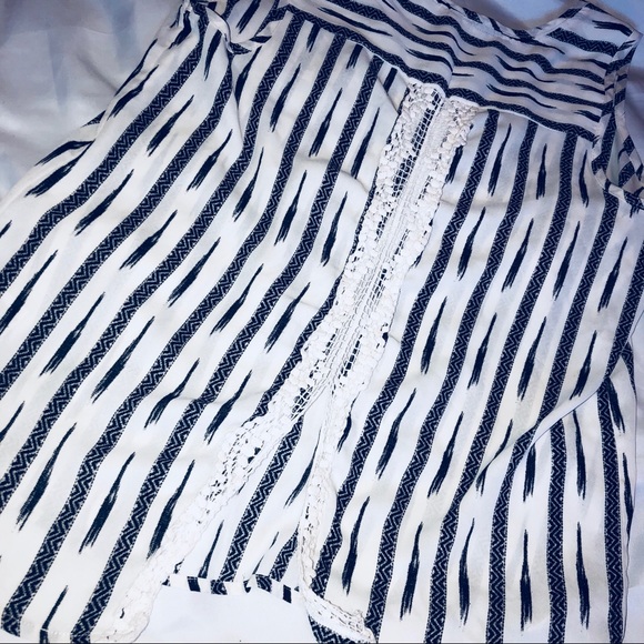 ☀️ Semi sheer top - Picture 5 of 5